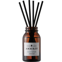 Load image into Gallery viewer, AMBERJU REED DIFFUSER SILKY SAVON

